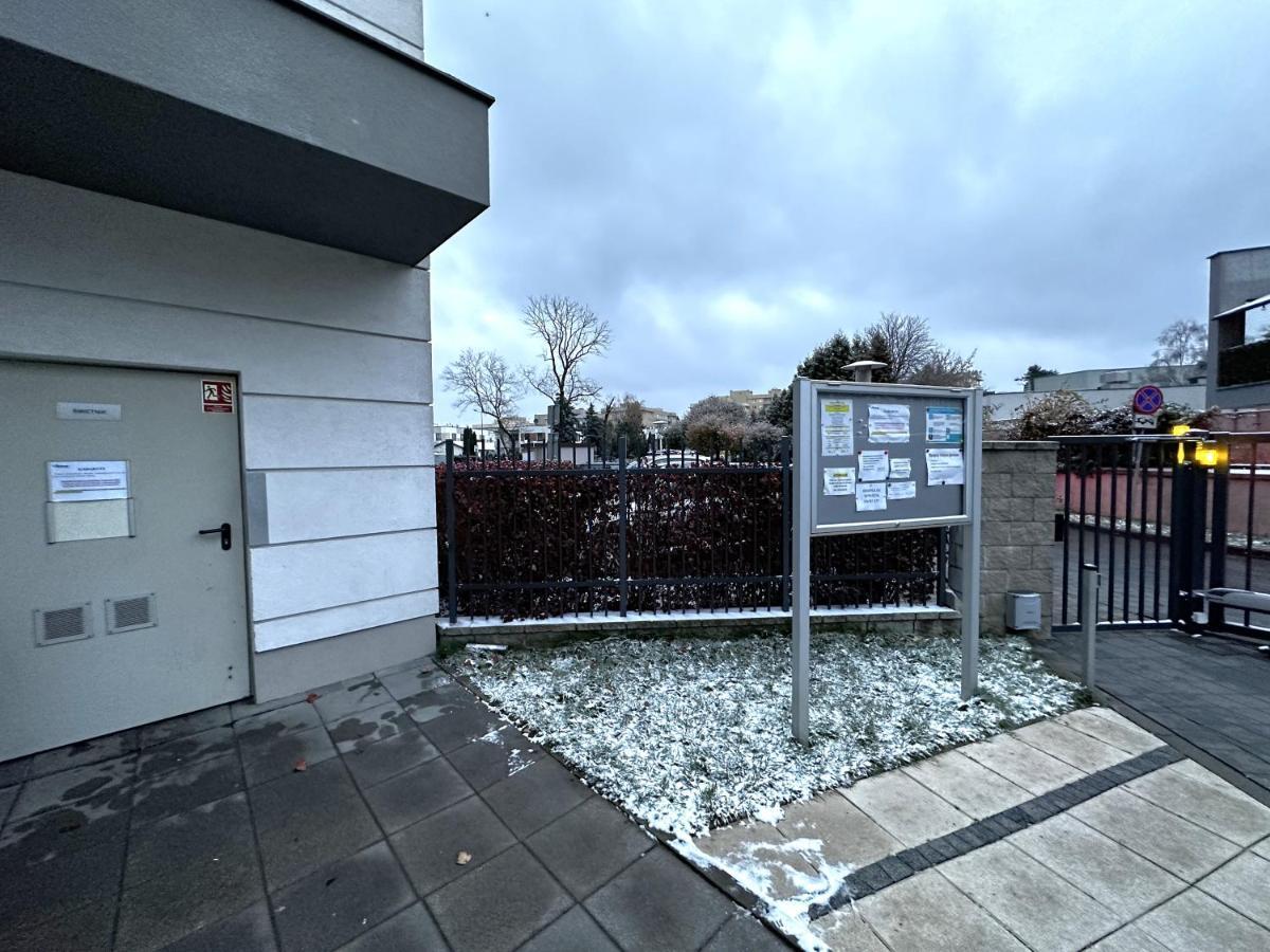 Apartament Wlodarzewska Varsóvia Exterior foto